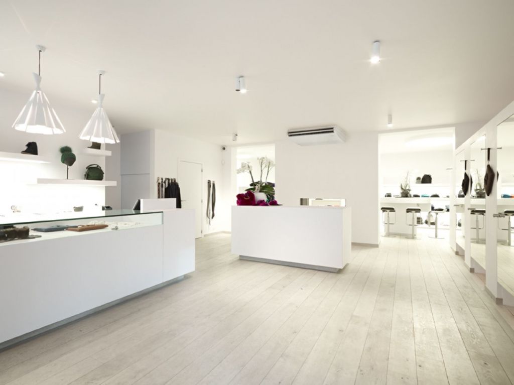 Инверторный напольно-потолочный кондиционер (сплит-система) Daikin FHA100A / RZASG100MV